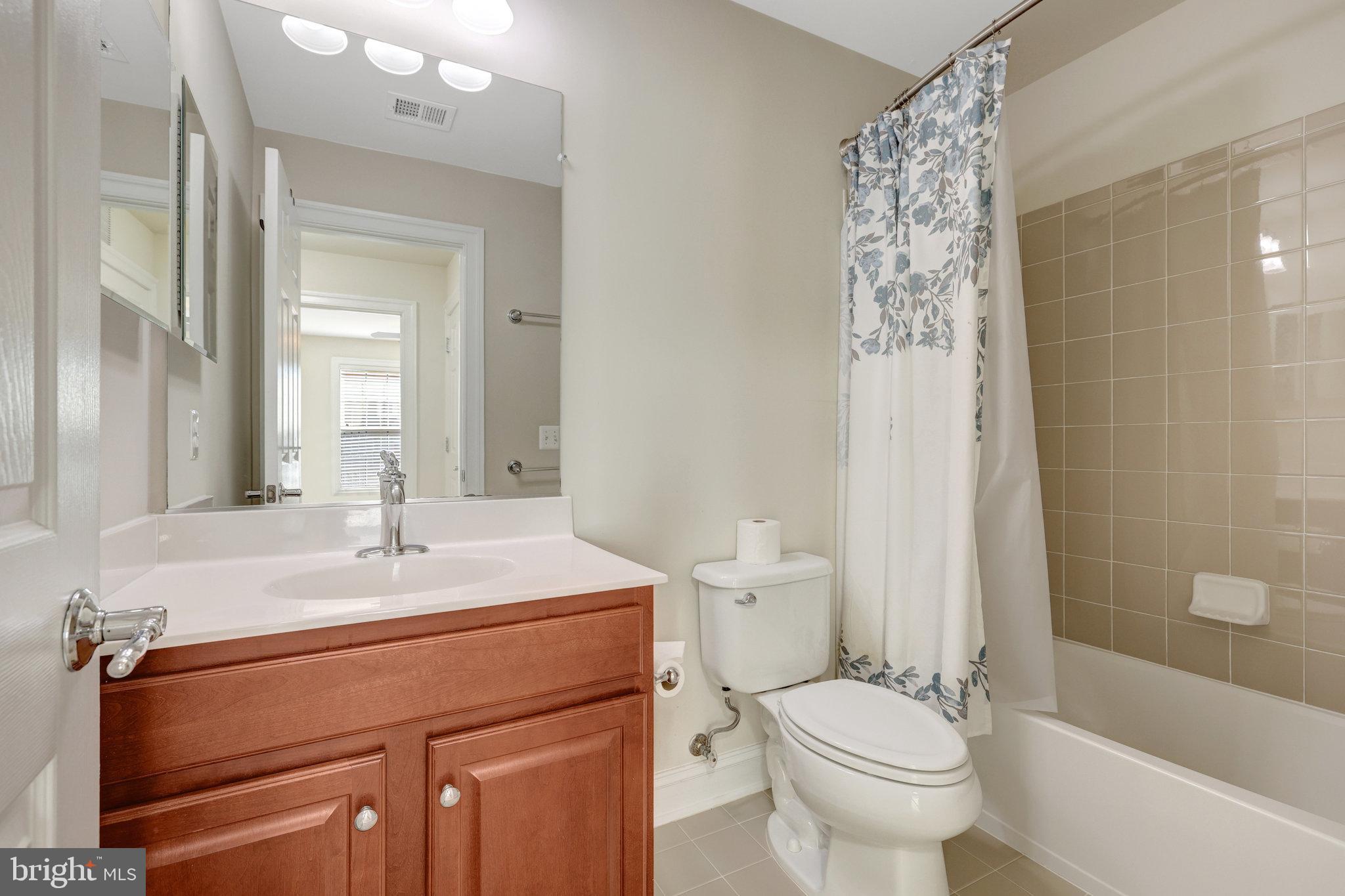 348 PINK AZALEA TERRACE SE