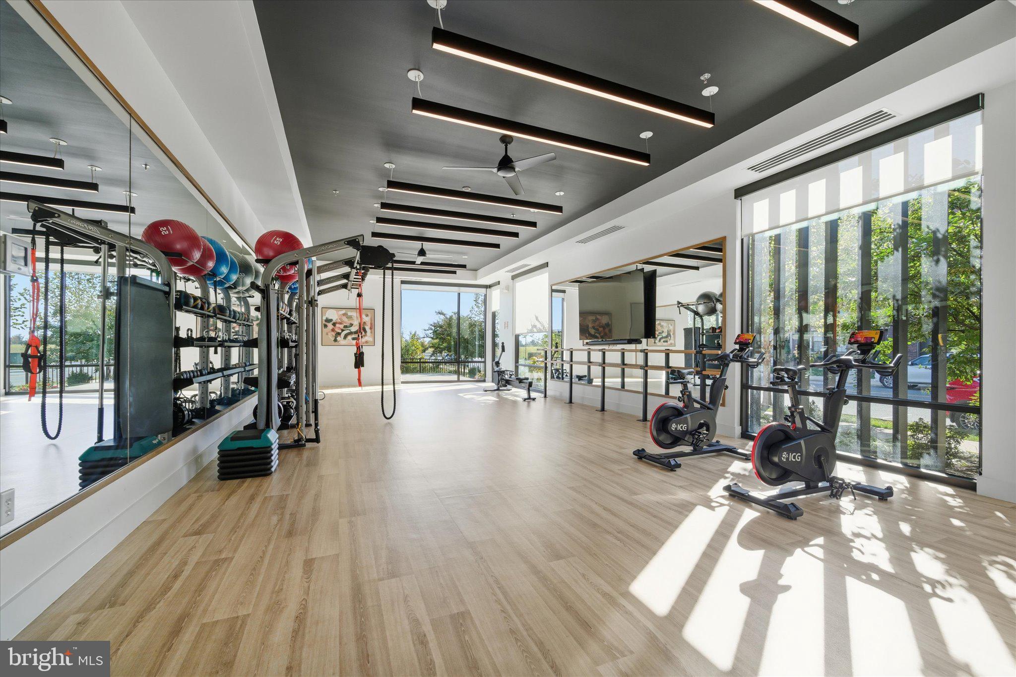 22361 ROANOKE RISE TERRACE