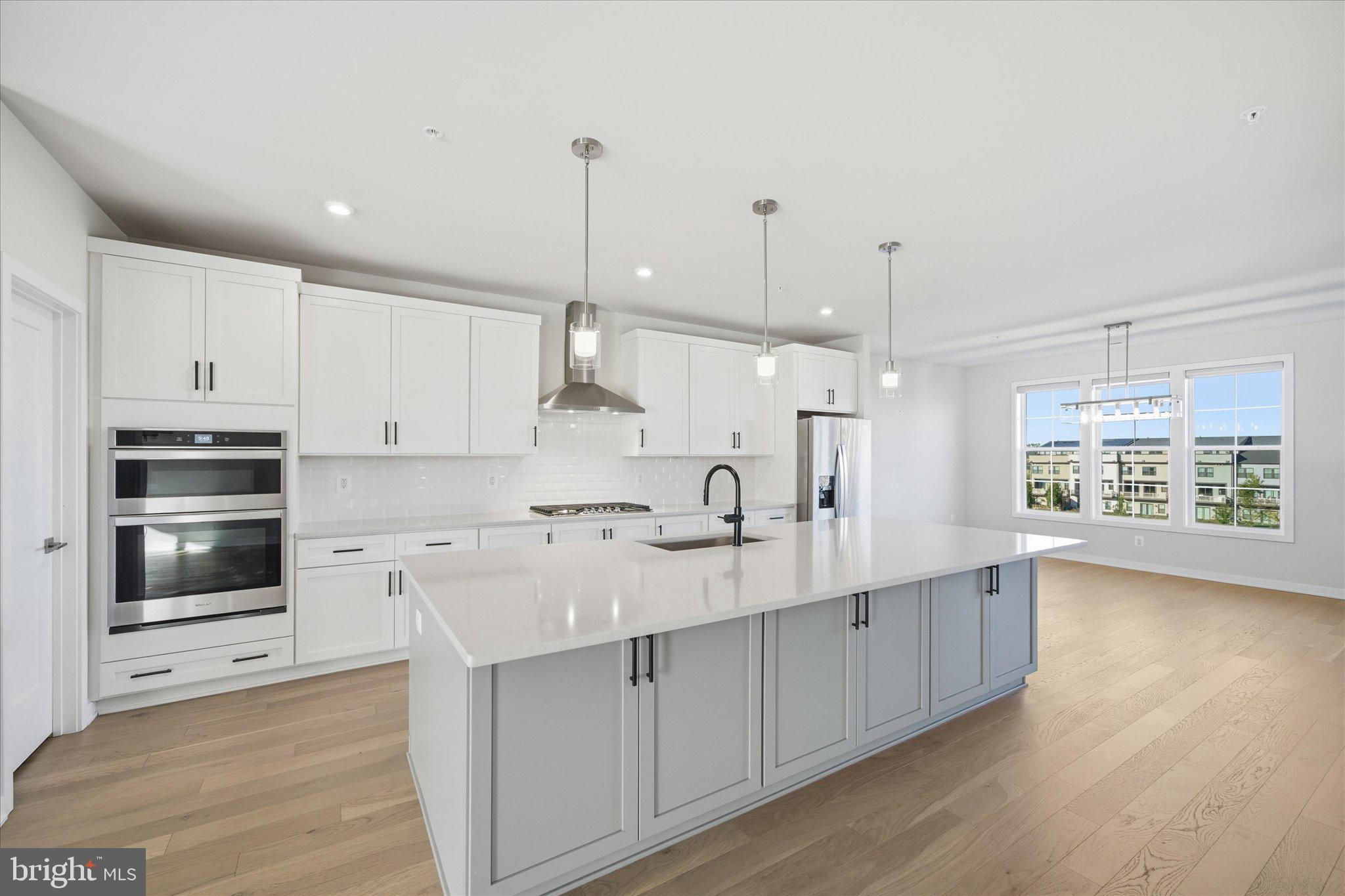 22361 ROANOKE RISE TERRACE