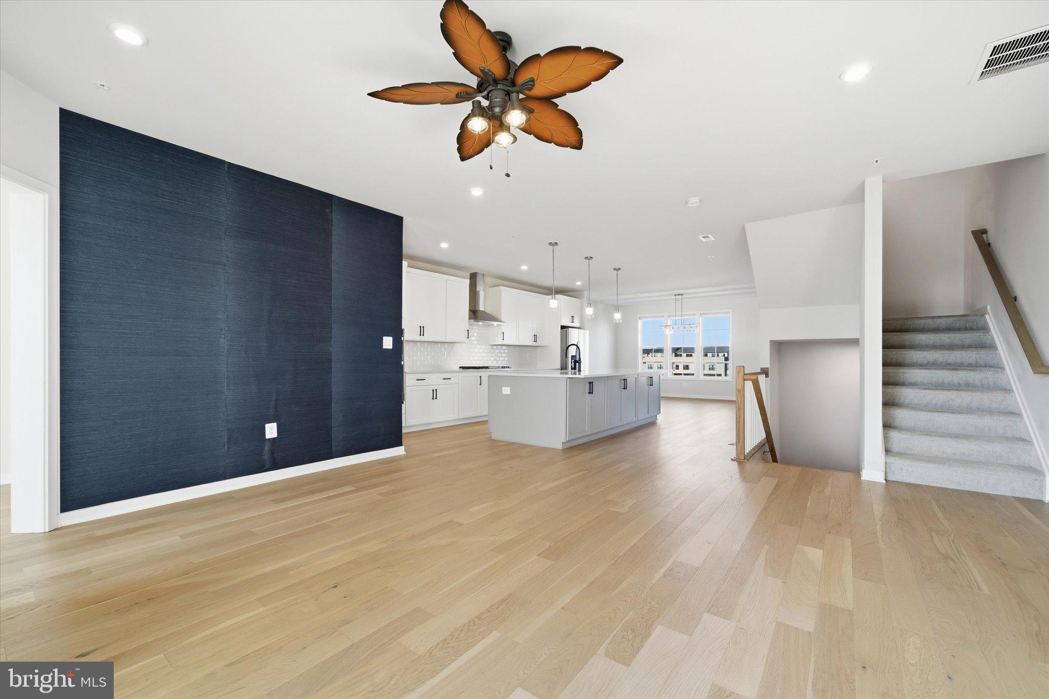 22361 ROANOKE RISE TERRACE