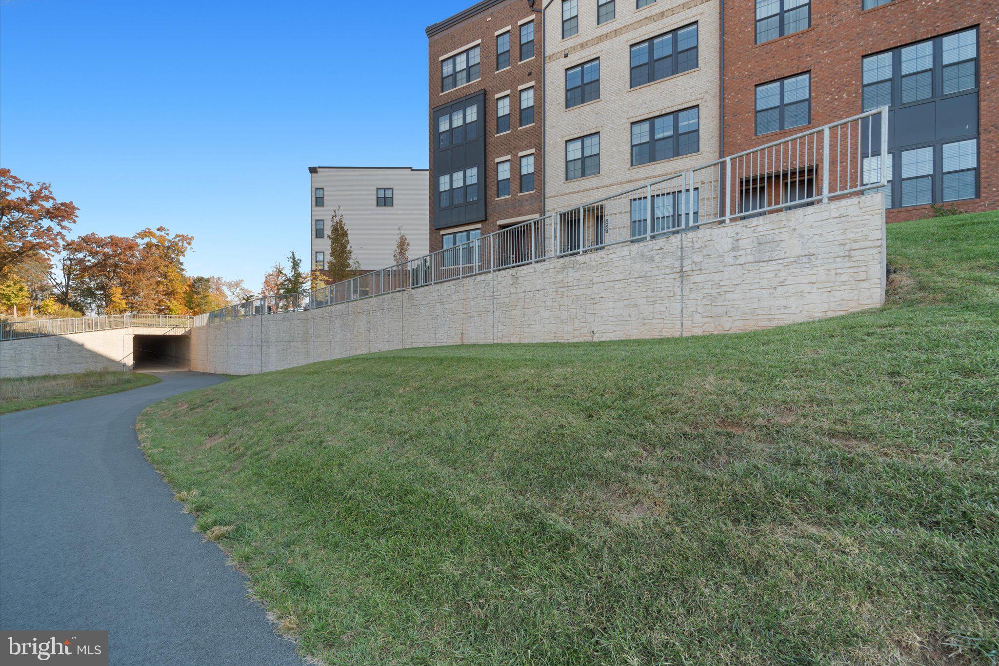 22361 ROANOKE RISE TERRACE