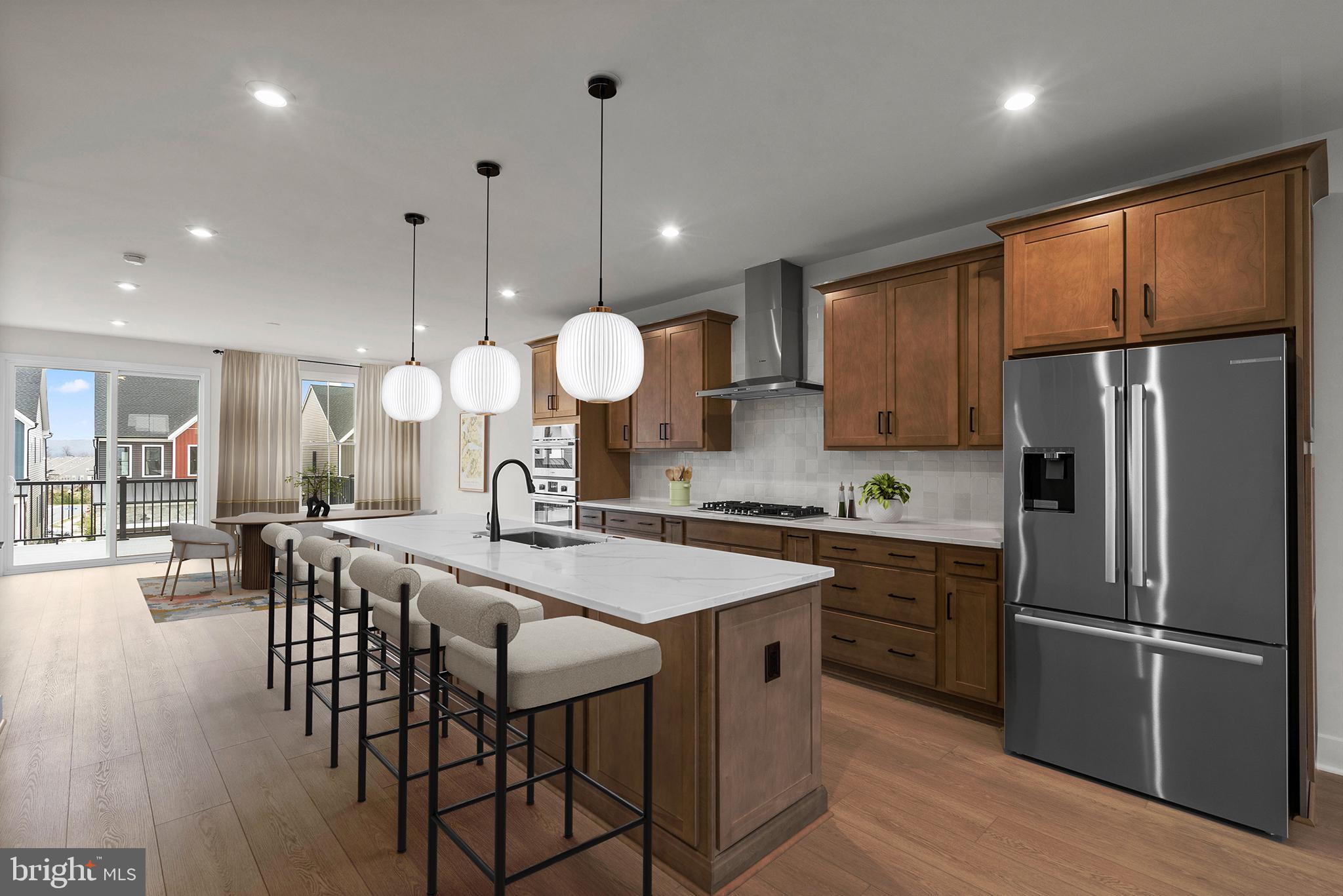 44480 LOWESTOFT SQUARE