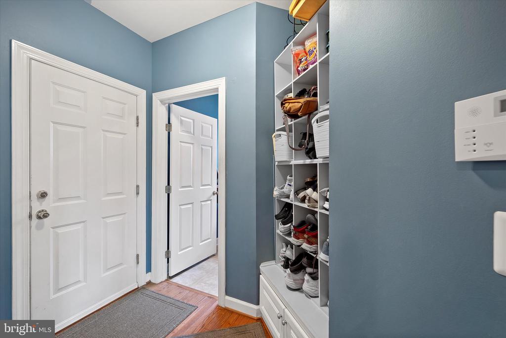 43146 SCENIC CREEK WAY