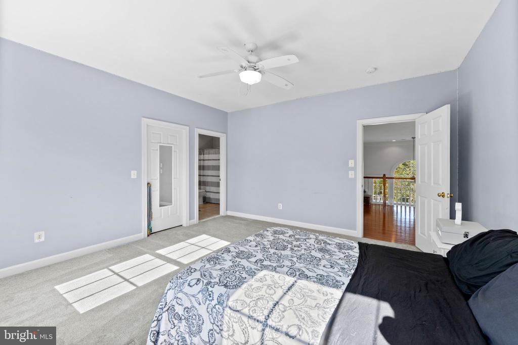 43146 SCENIC CREEK WAY