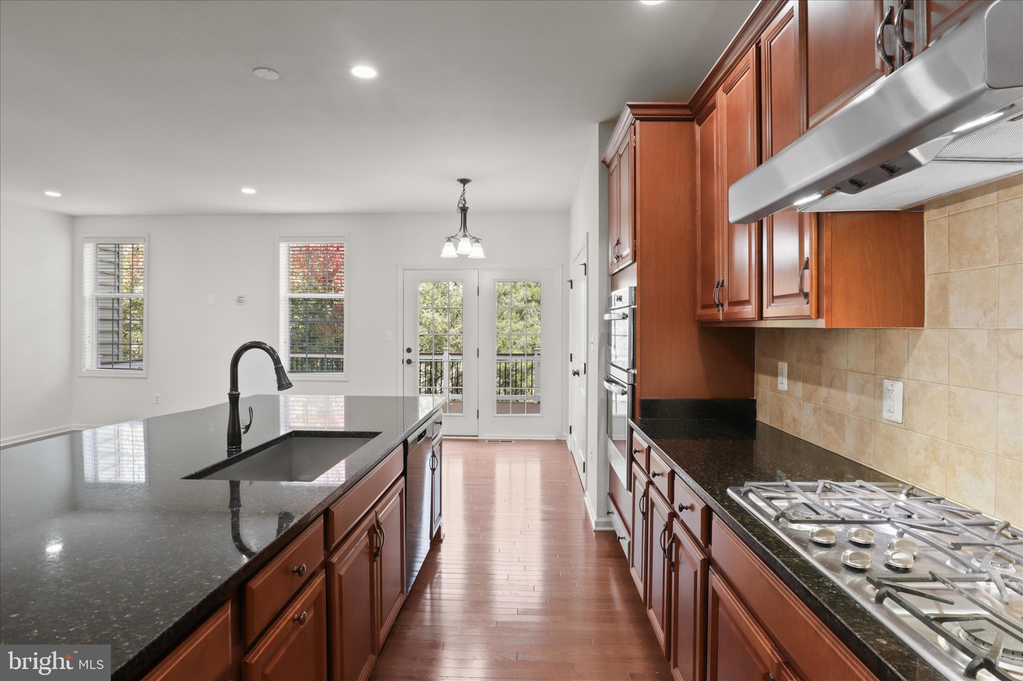 42824 EDGEGROVE HEIGHTS TERRACE
