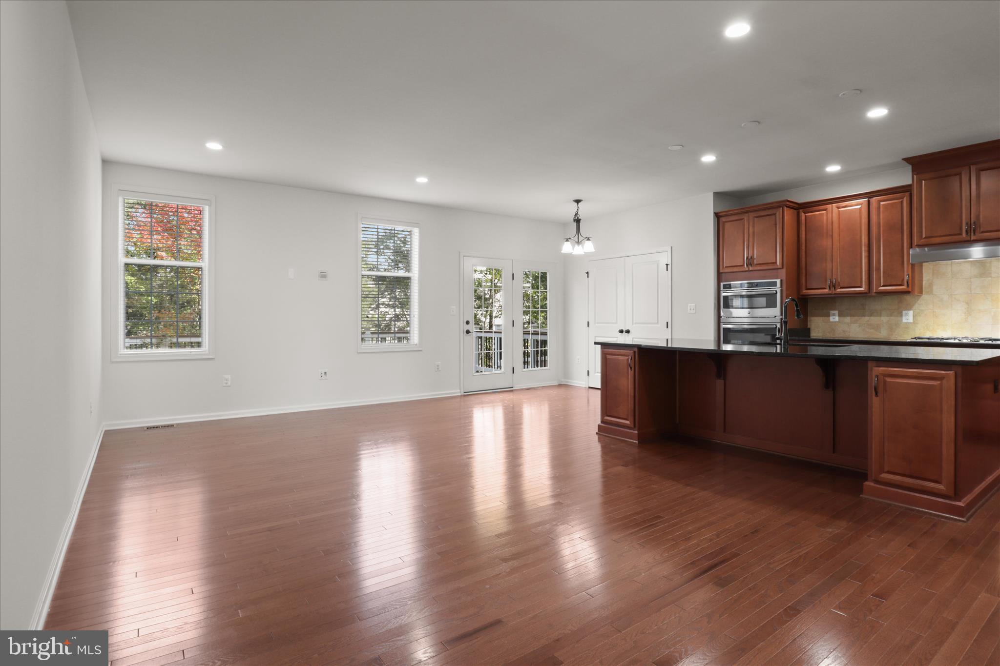 42824 EDGEGROVE HEIGHTS TERRACE