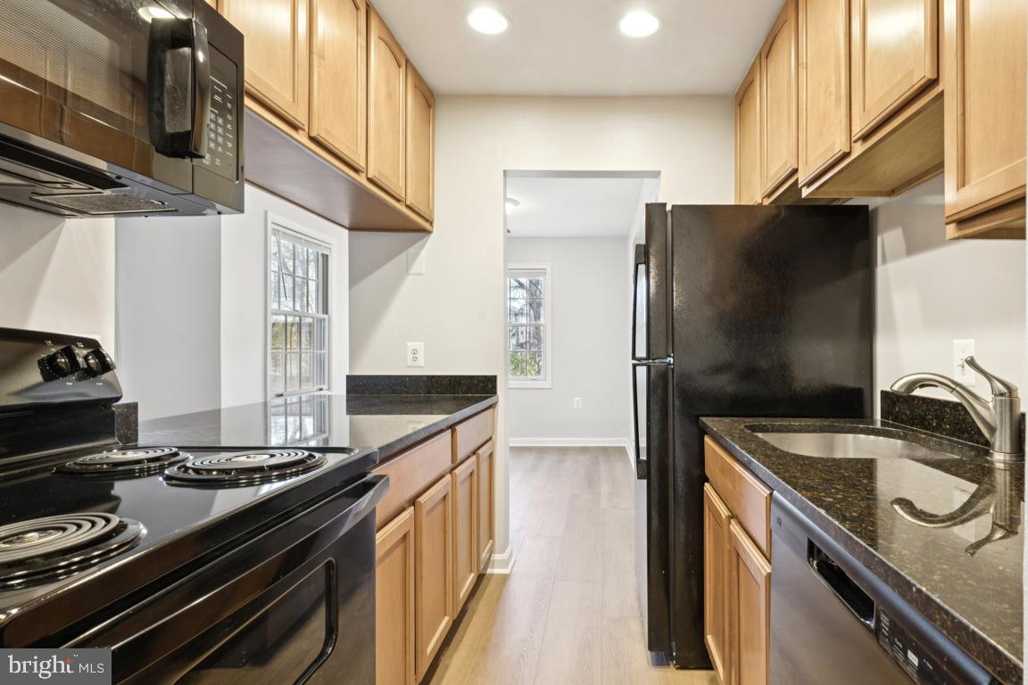 108 WESTWICK COURT 4