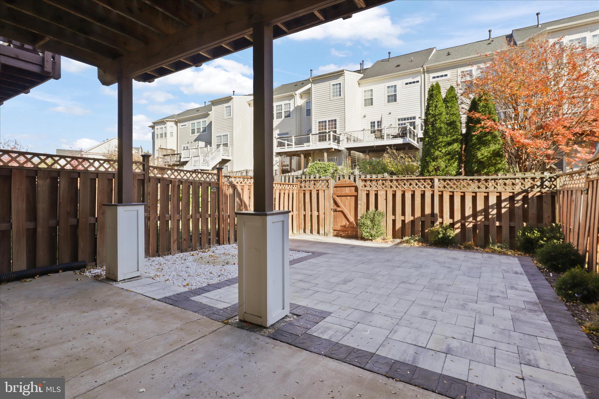 24686 NETTLE MILL SQUARE