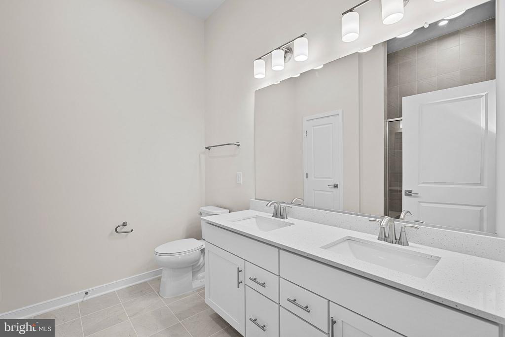 700 MOUNT AIRY TERRACE NE 403A