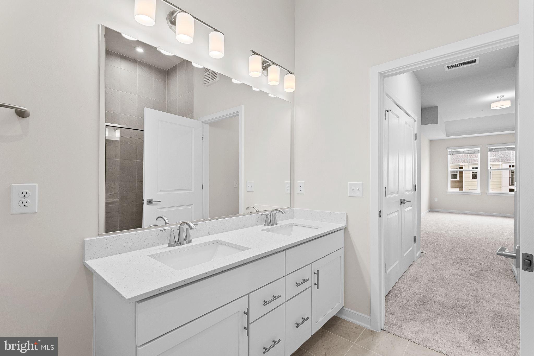 700 MOUNT AIRY TERRACE NE 403A