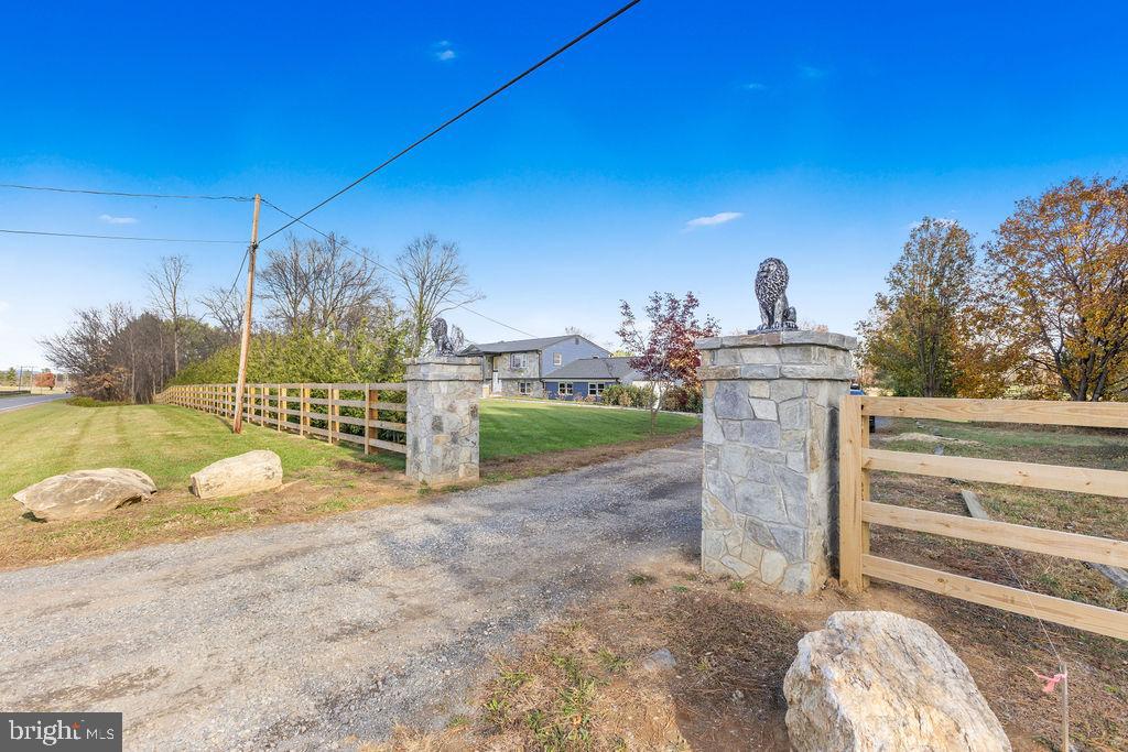 13762 BERLIN TURNPIKE