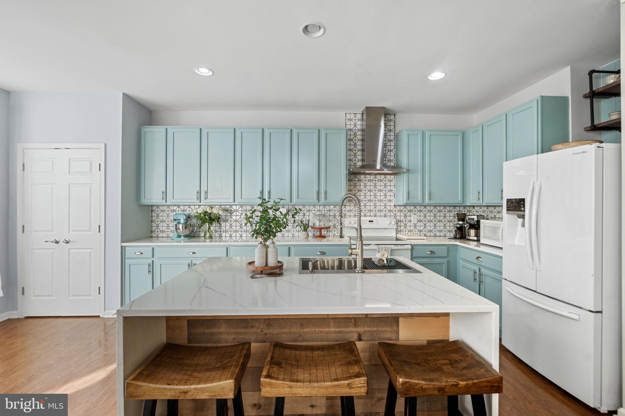 21360 SHADY WOOD TERRACE