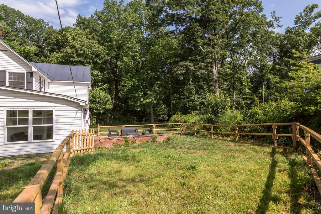 24436 LENAH ROAD