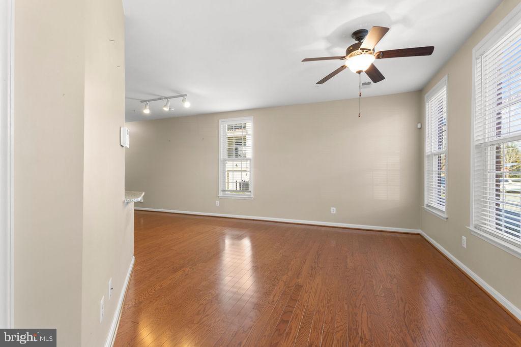 19441 PROMENADE DRIVE