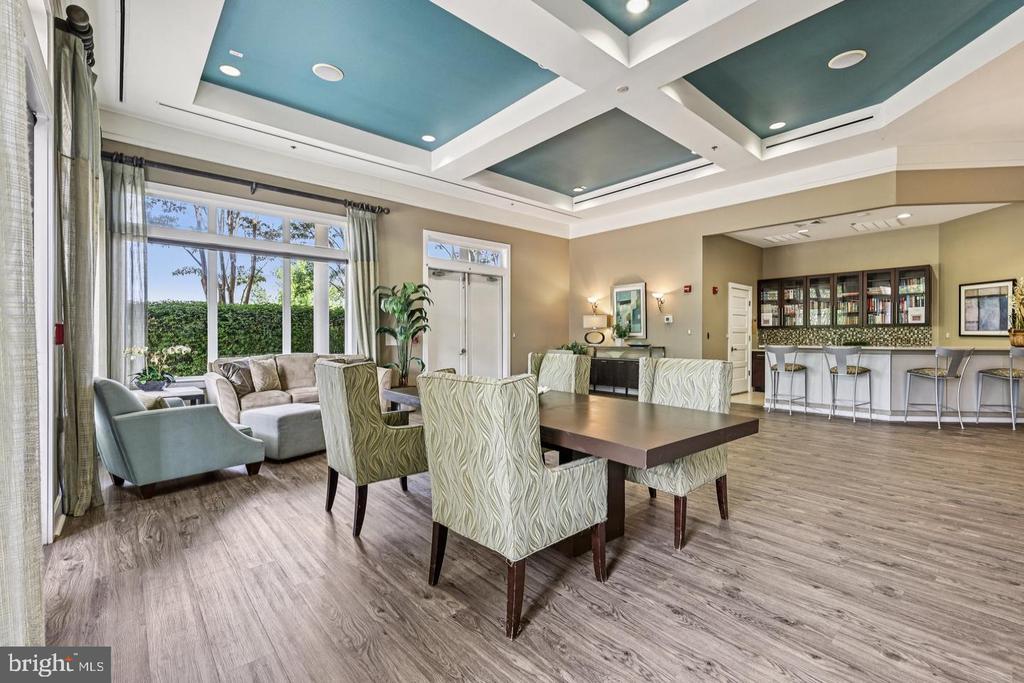 19441 PROMENADE DRIVE