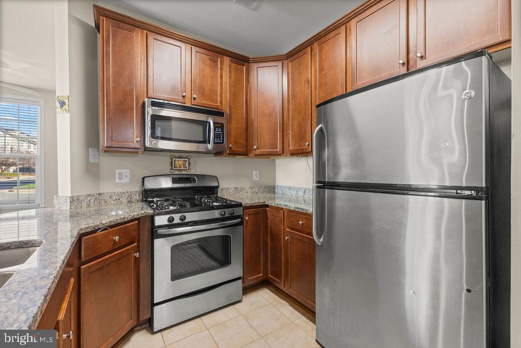 19441 PROMENADE DRIVE