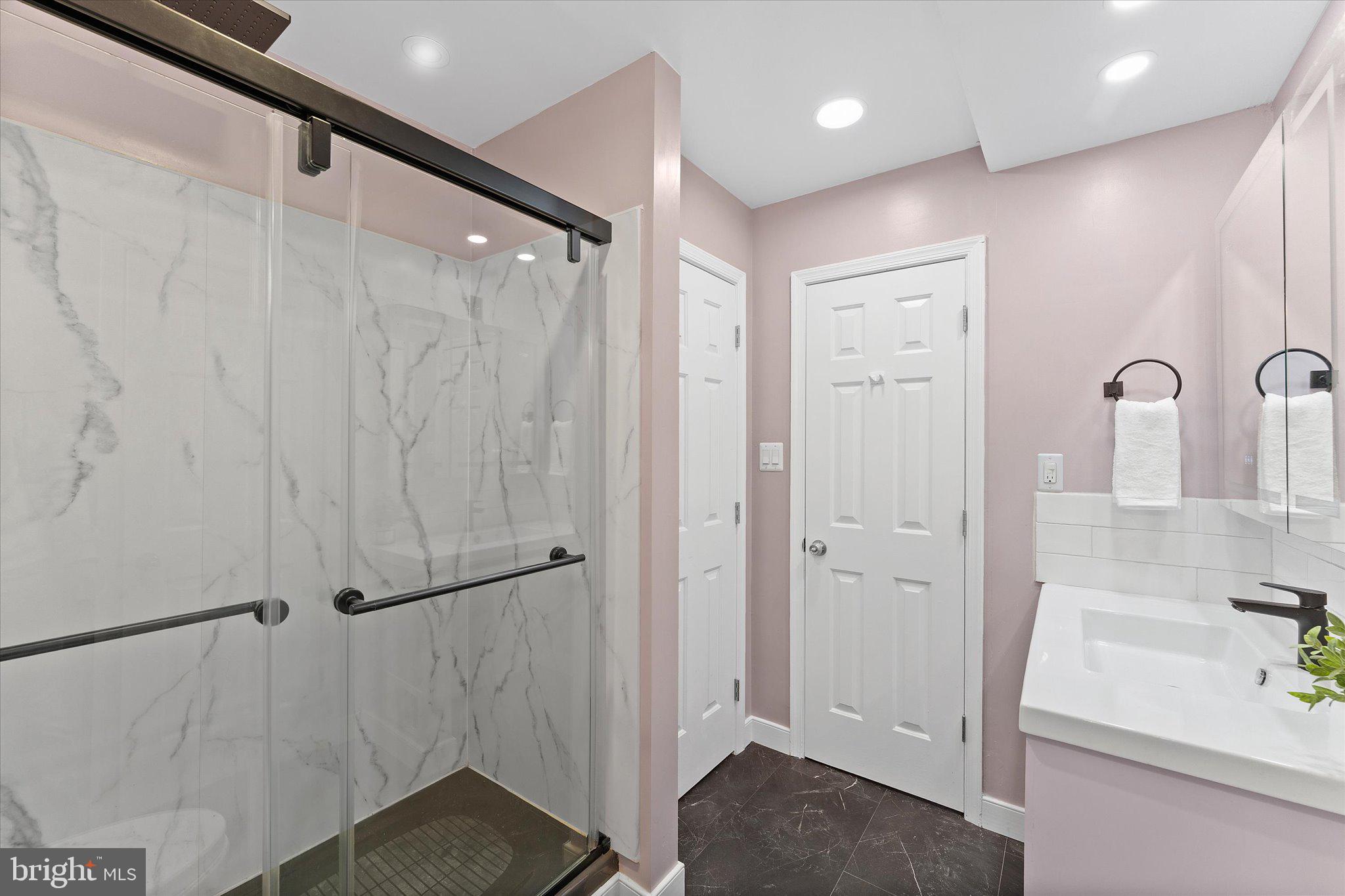 316 LOUDOUN STREET SW