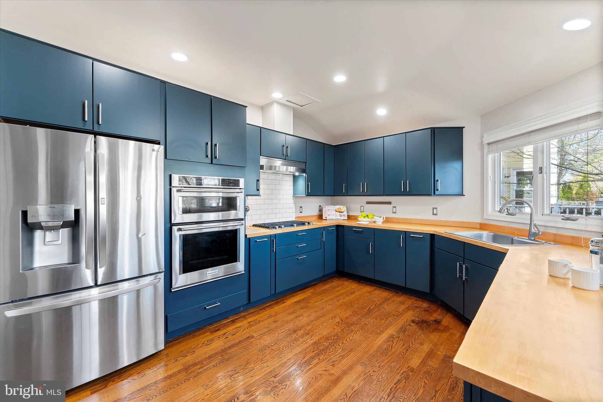 316 LOUDOUN STREET SW