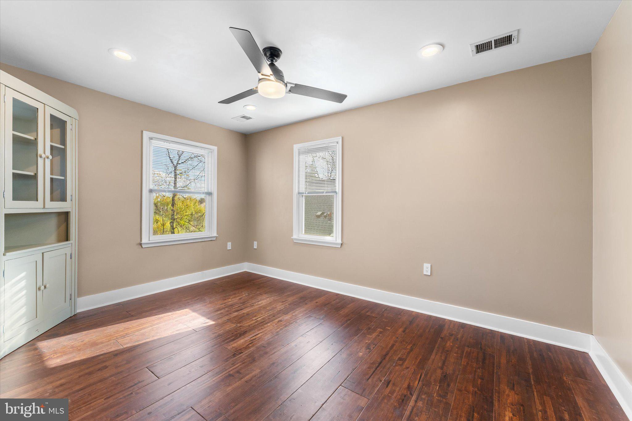 316 LOUDOUN STREET SW