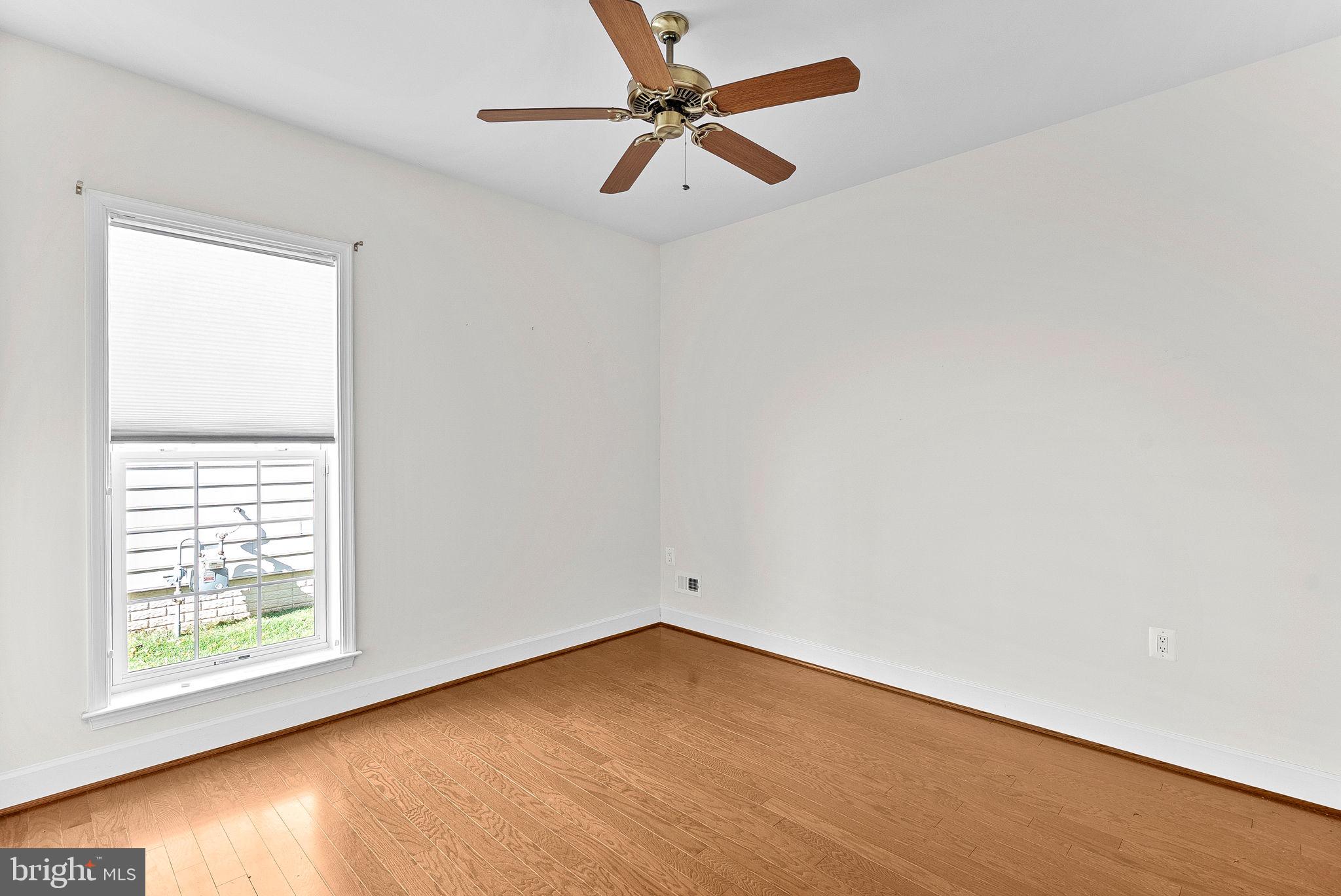 20742 ADAMS MILL PLACE