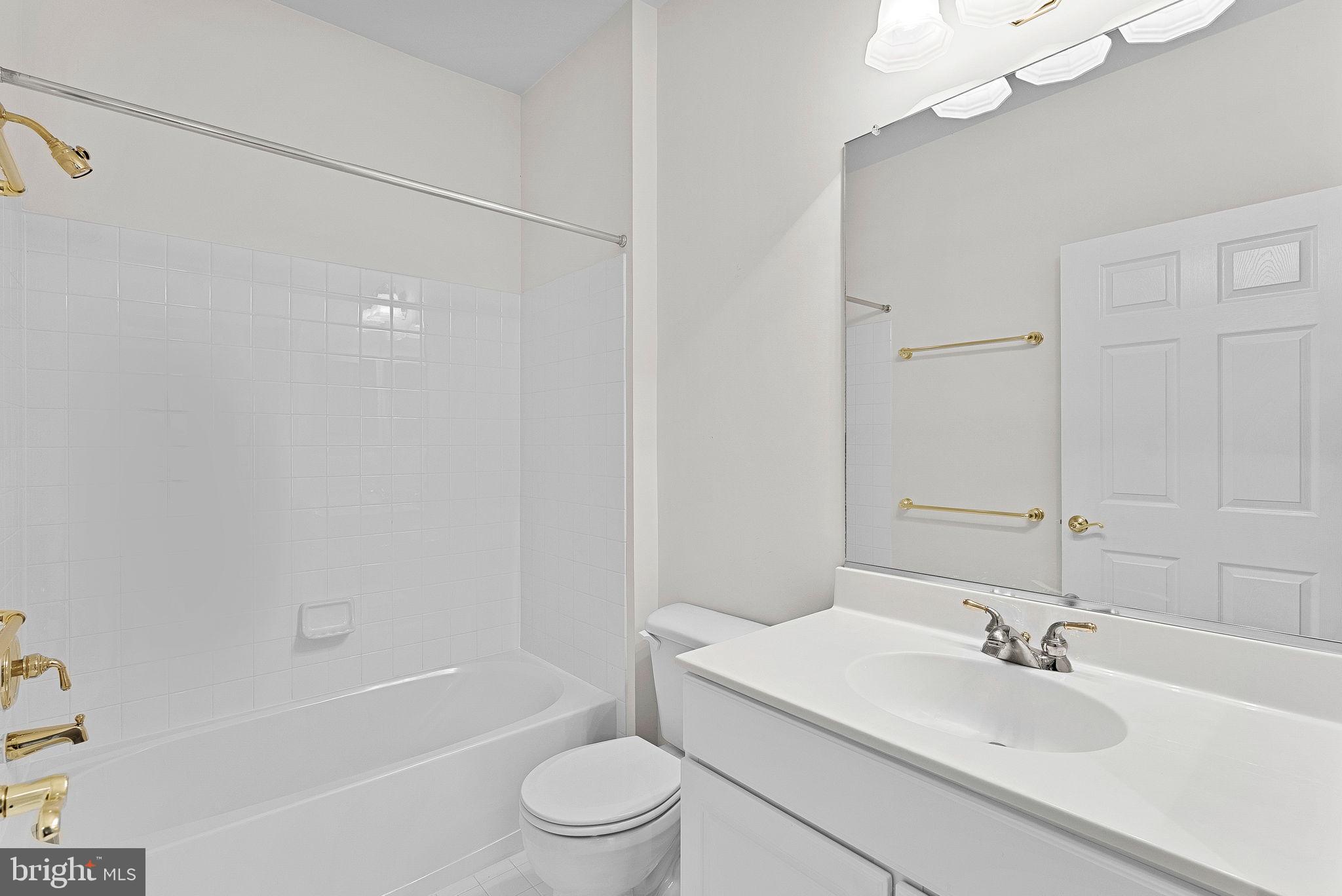 20742 ADAMS MILL PLACE