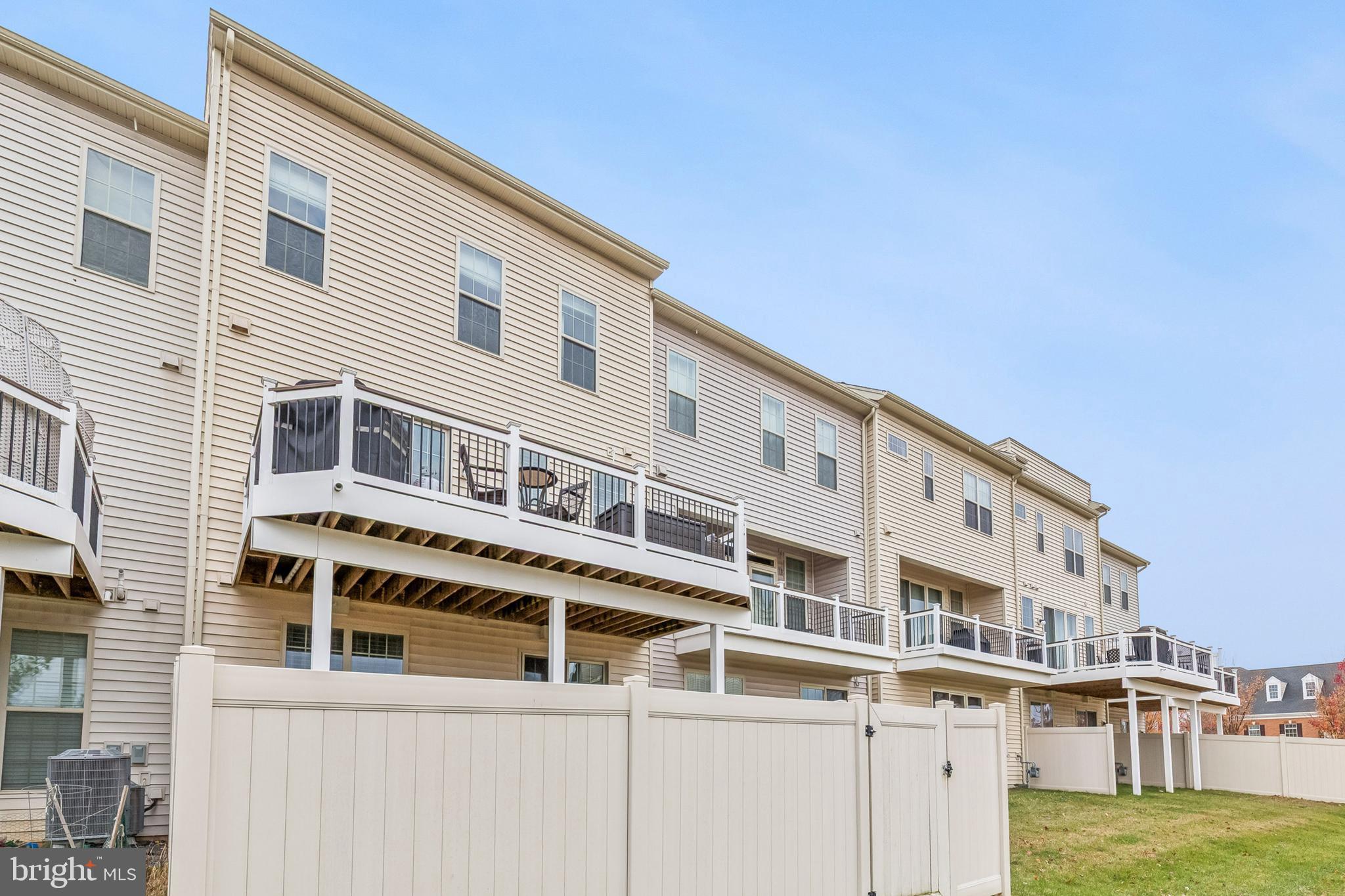 23747 HOPEWELL MANOR TERRACE