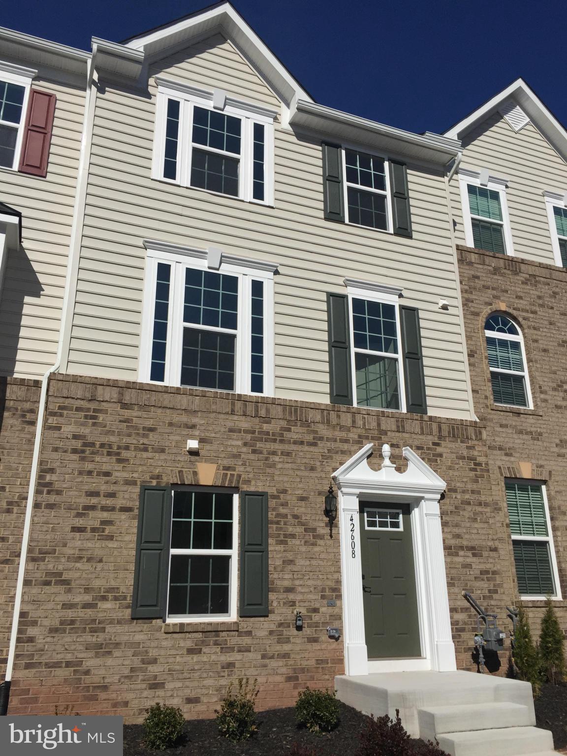 42608 SMOKEY EMBERS TERRACE