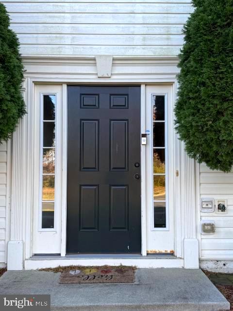 42999 EDGEWATER STREET