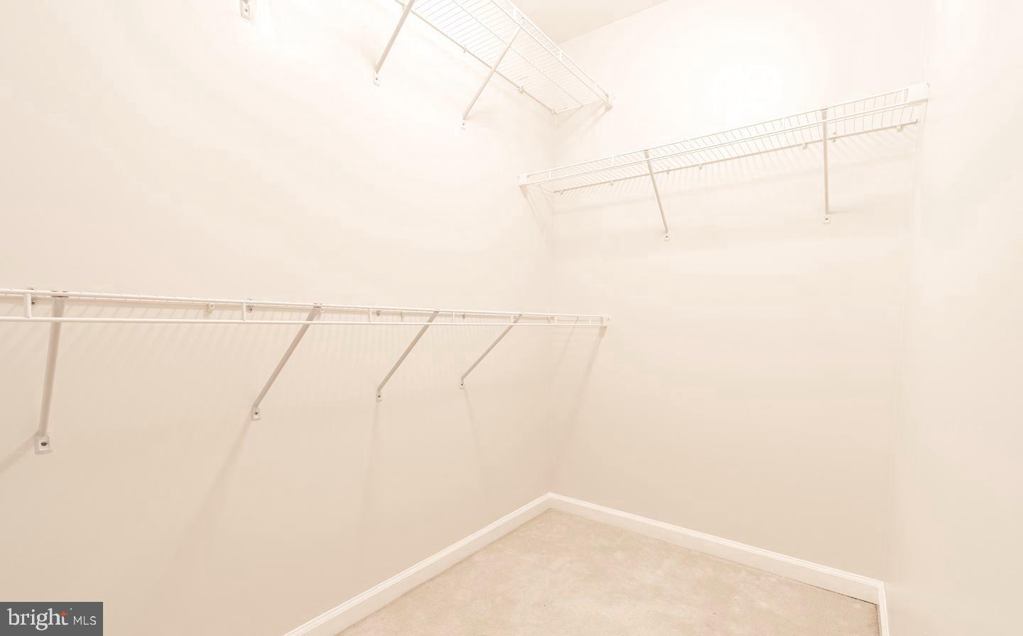 42999 EDGEWATER STREET