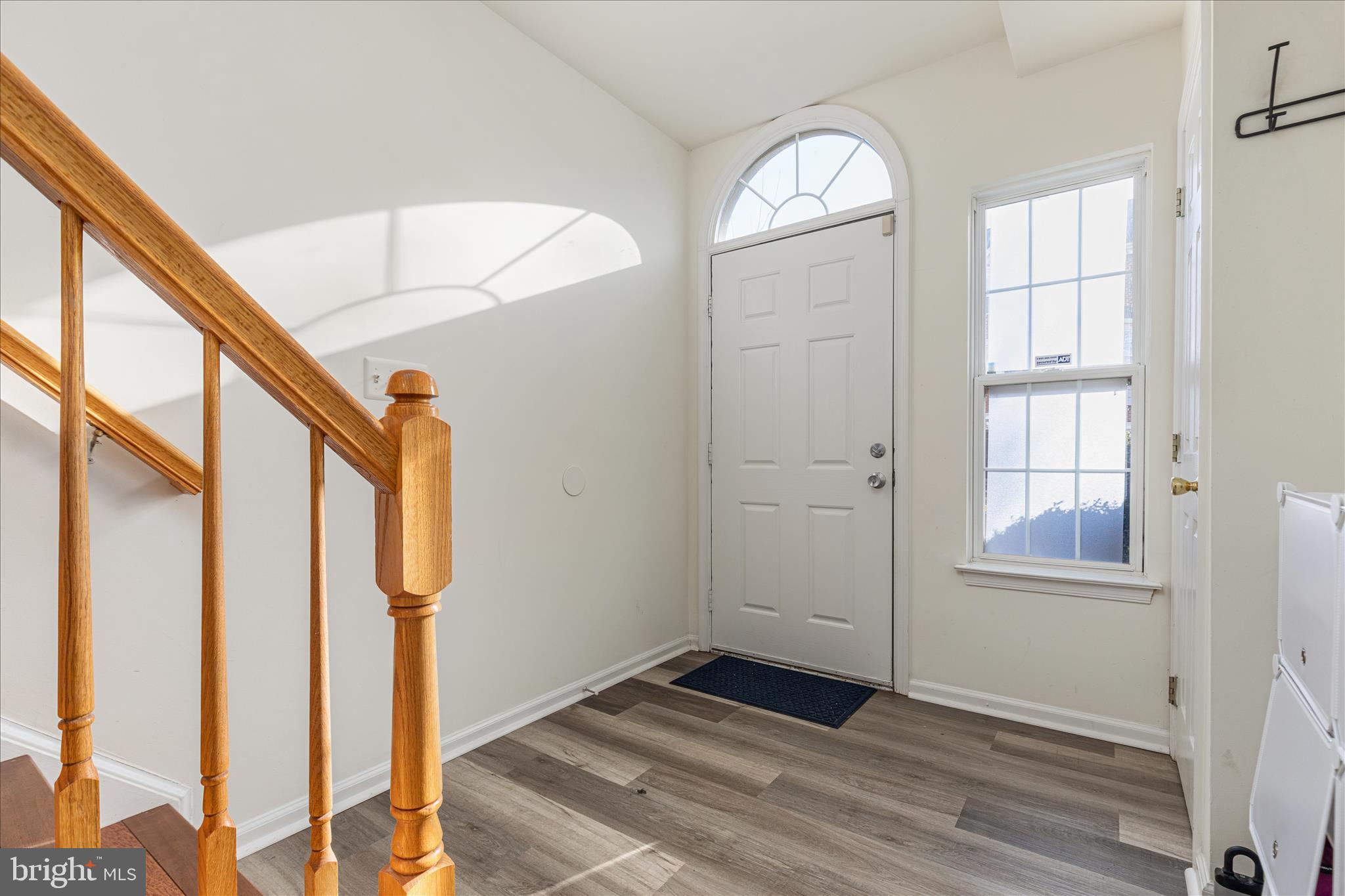 21491 RUSTY BLACKHAW SQUARE