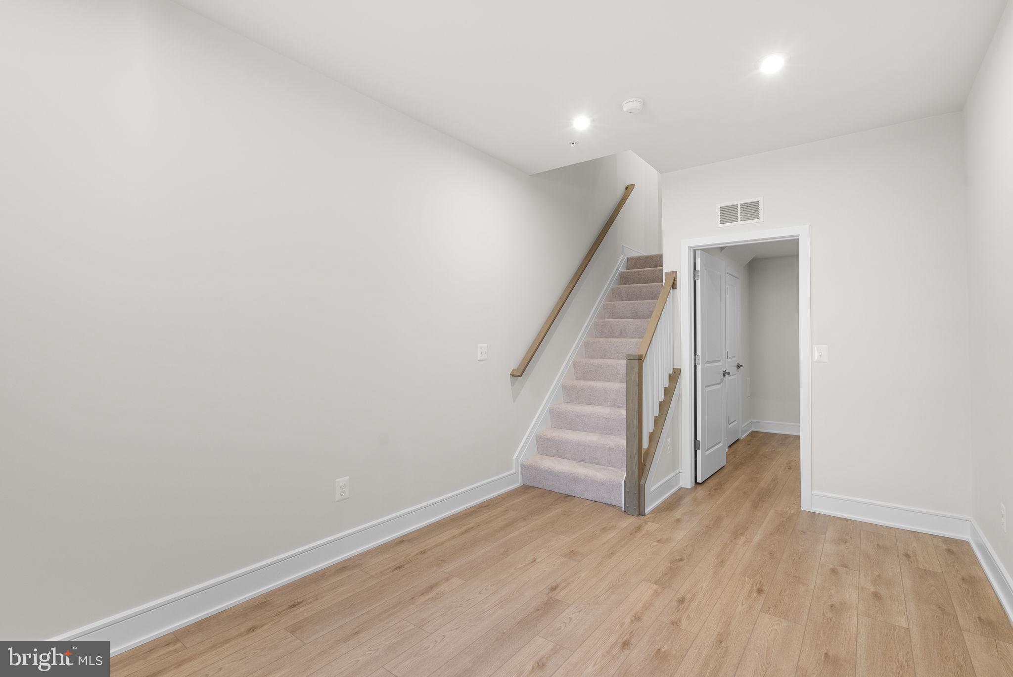 21752 DOLLIS HILL TERRACE