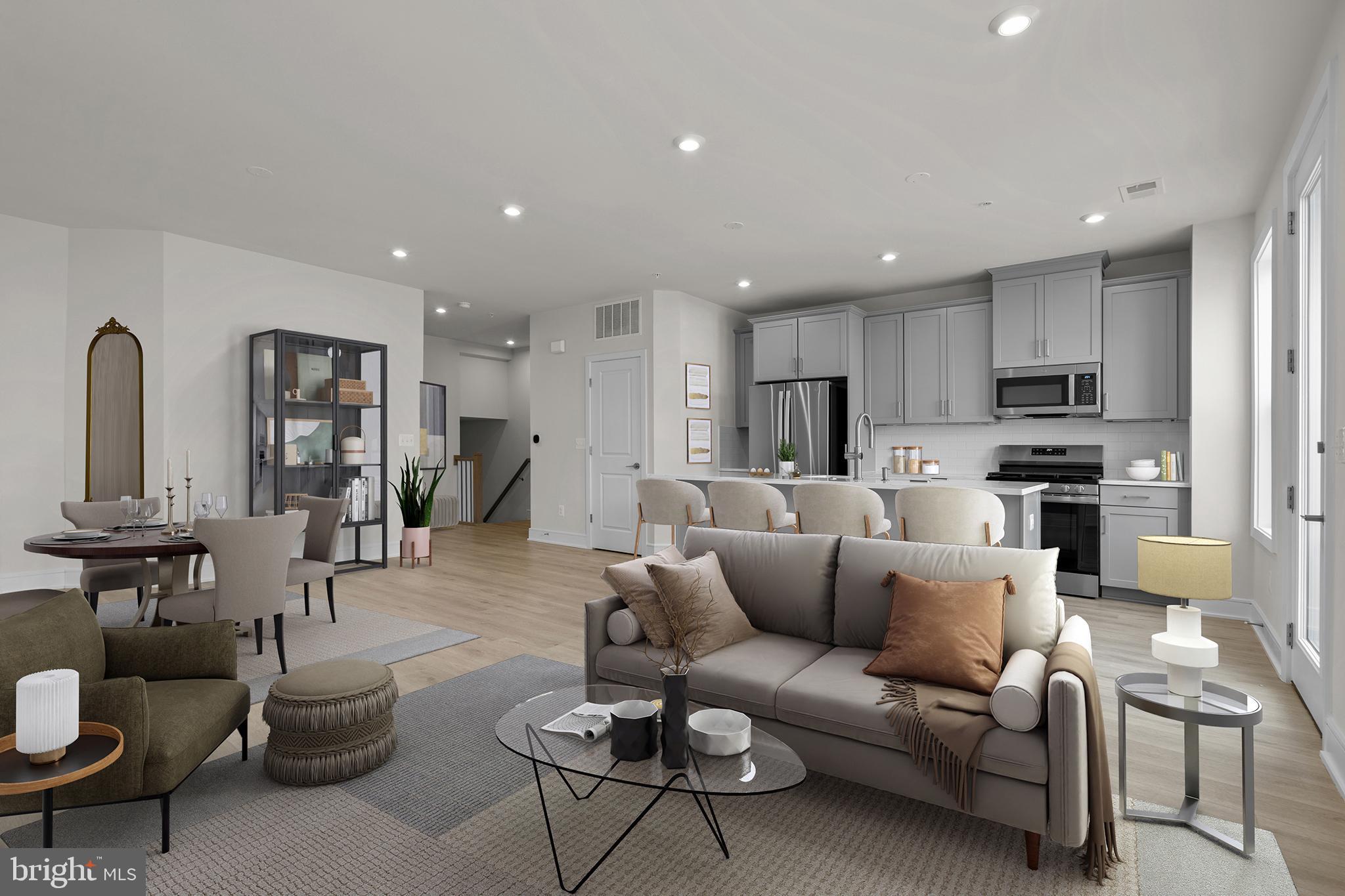 43302 FARRINGDON SQUARE