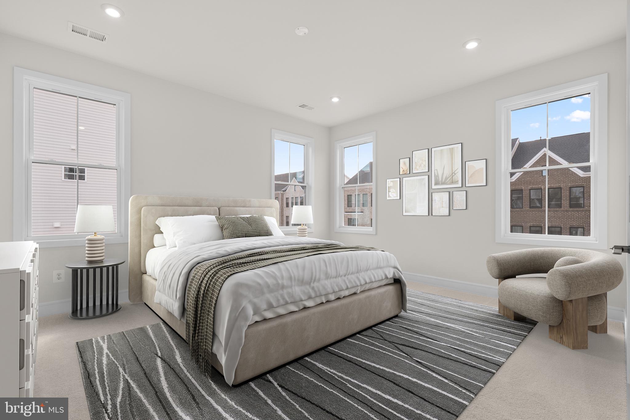 42119 PICASSO SQUARE