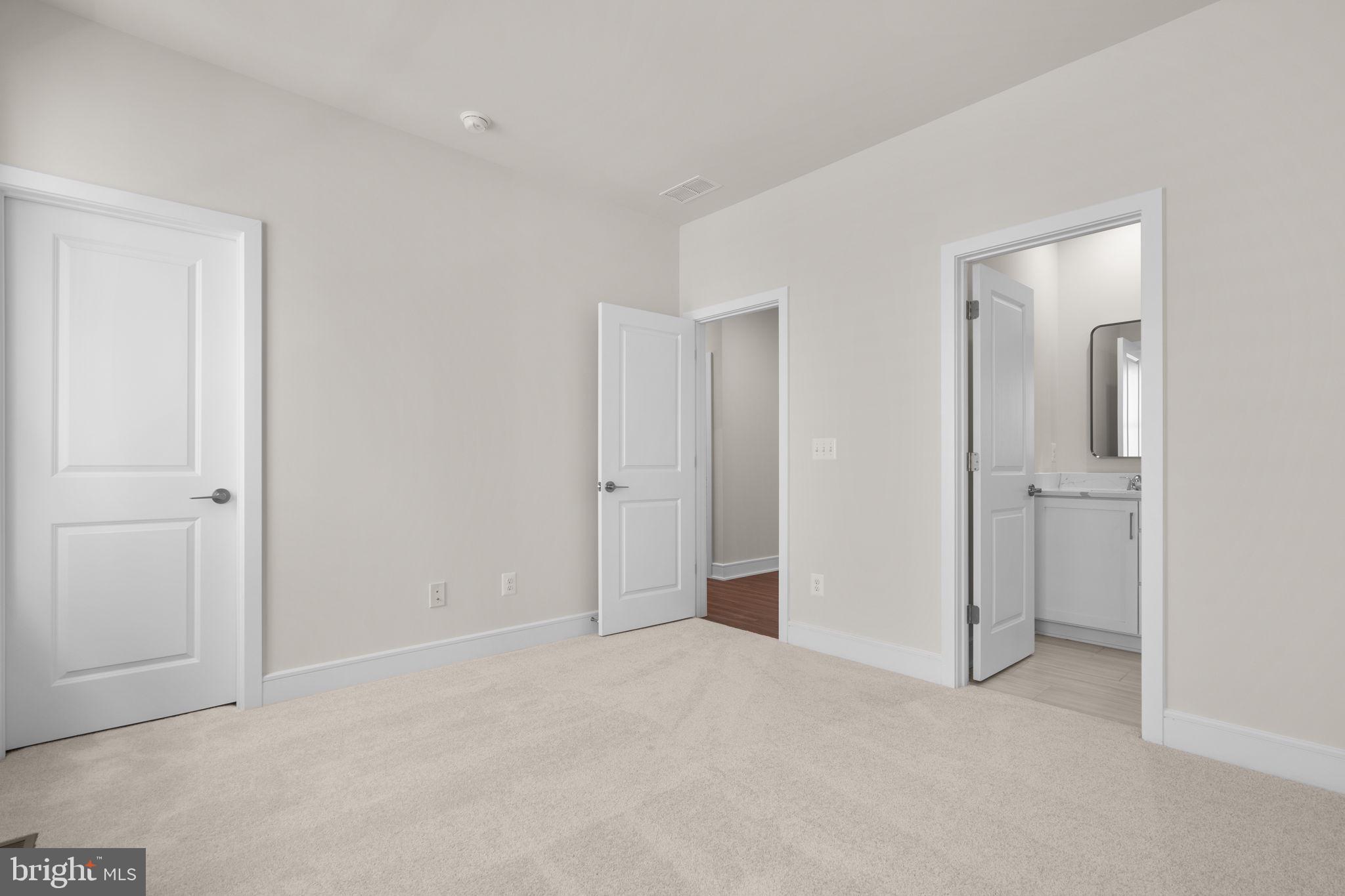 41878 NIGHT NURSE CIRCLE