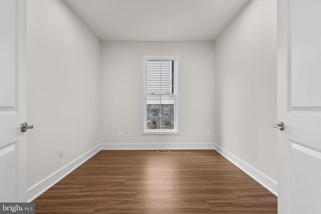 41878 NIGHT NURSE CIRCLE