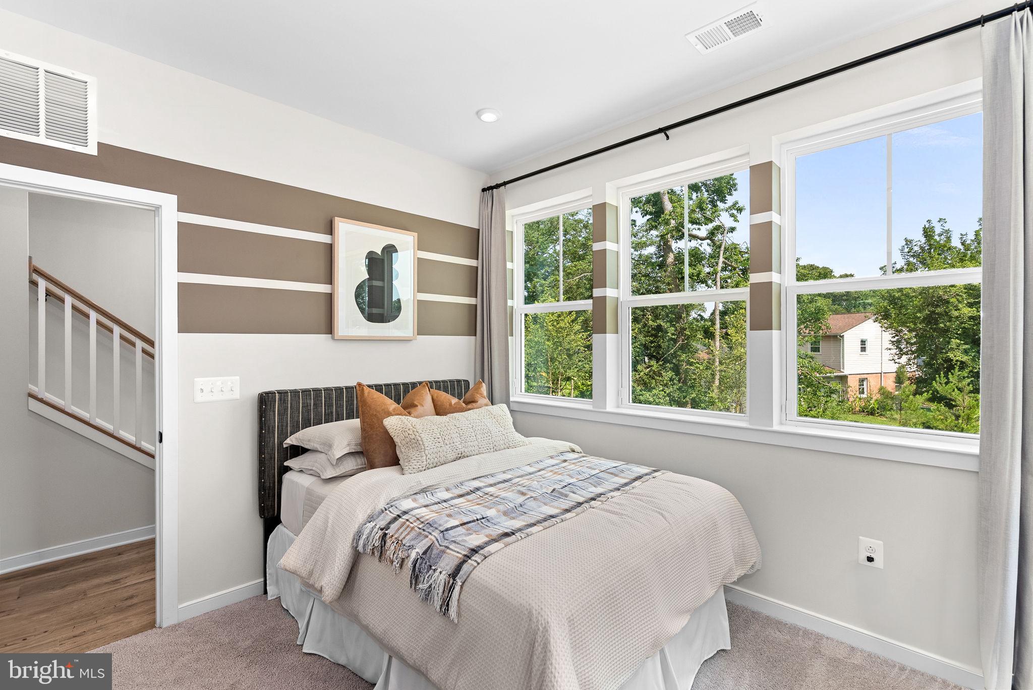 54320 MYSTIC MAROON TERRACE