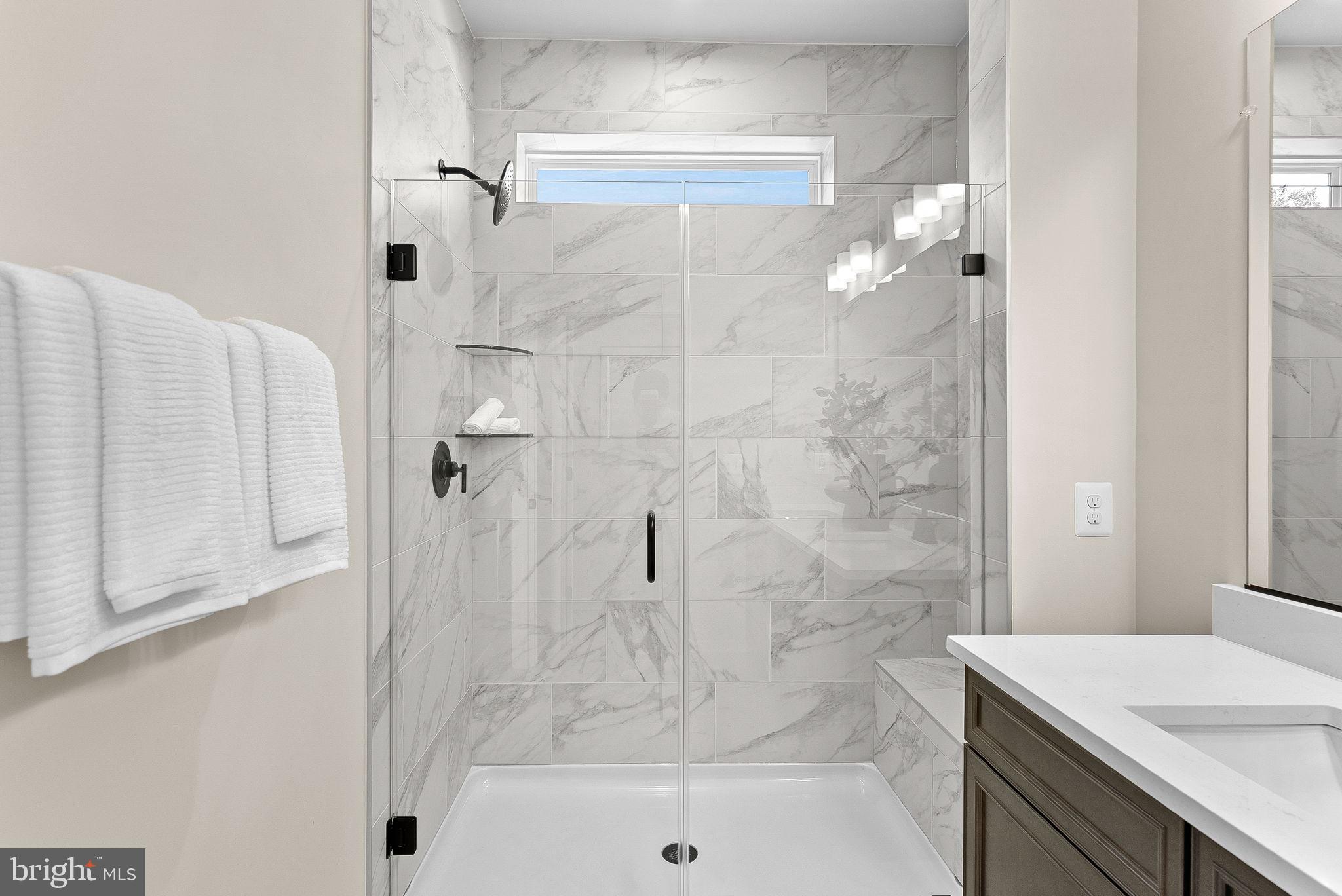 54320 MYSTIC MAROON TERRACE