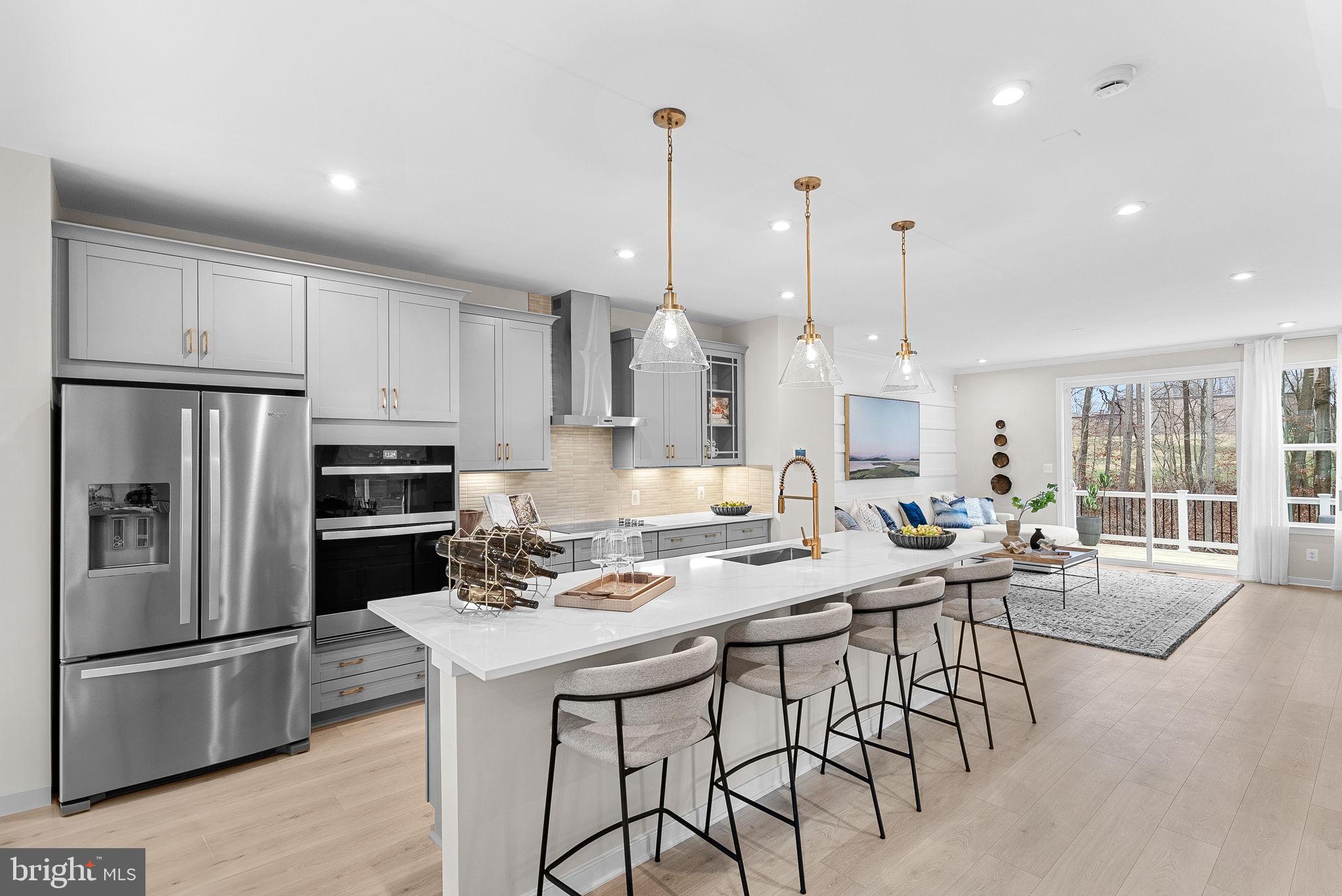 2460 MYSTIC MAROON TERRACE