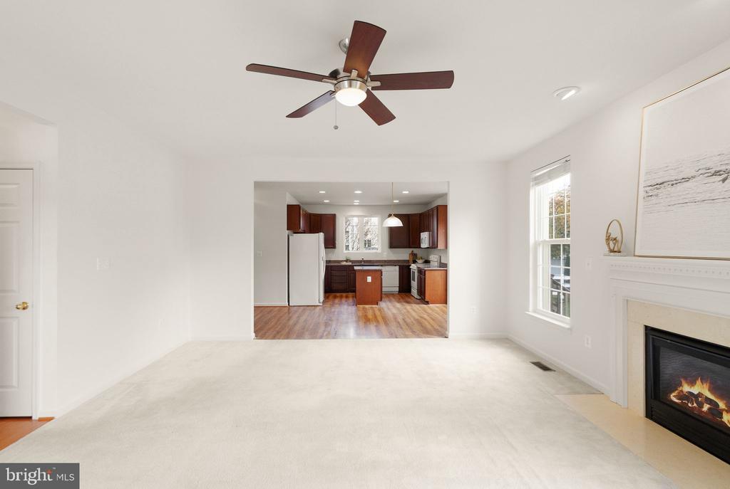 17453 TEDLER CIRCLE