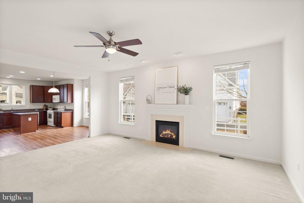 17453 TEDLER CIRCLE