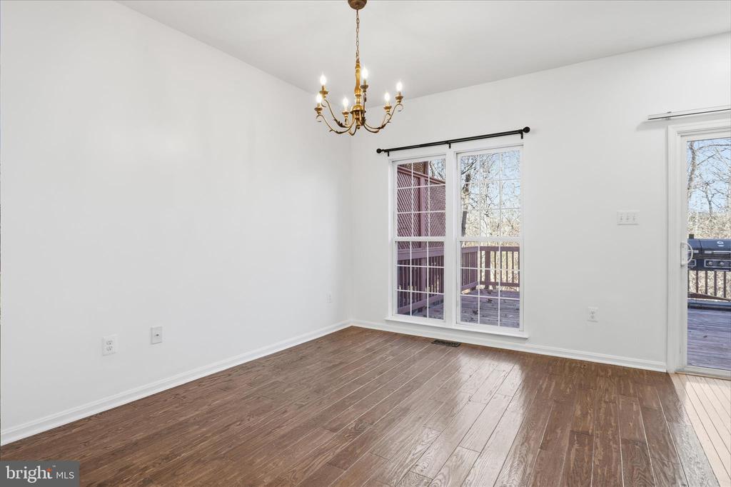 45580 GRAND CENTRAL SQUARE