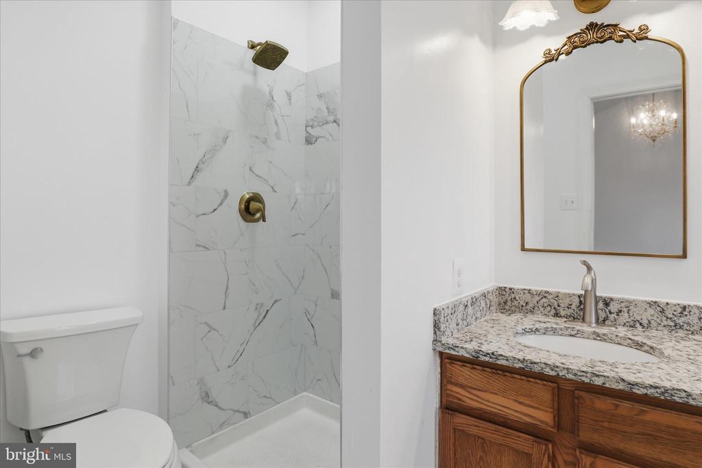 45580 GRAND CENTRAL SQUARE