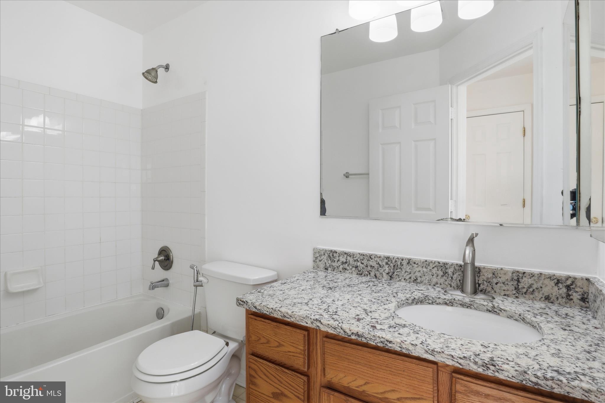 45580 GRAND CENTRAL SQUARE