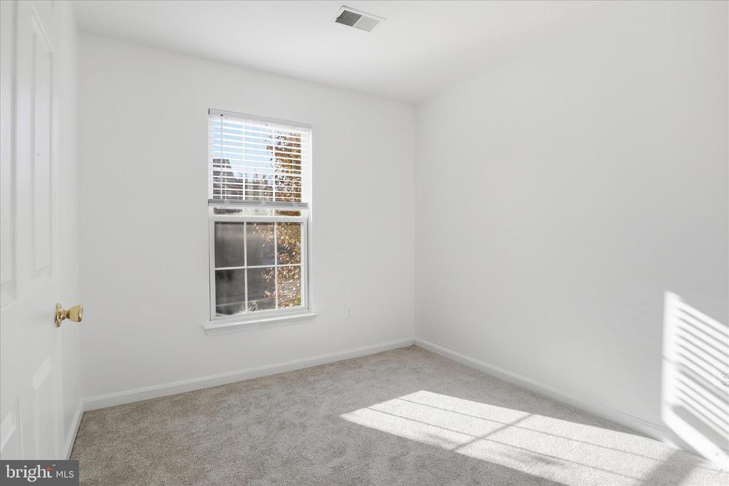 45580 GRAND CENTRAL SQUARE