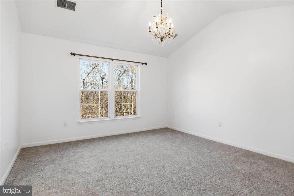 45580 GRAND CENTRAL SQUARE