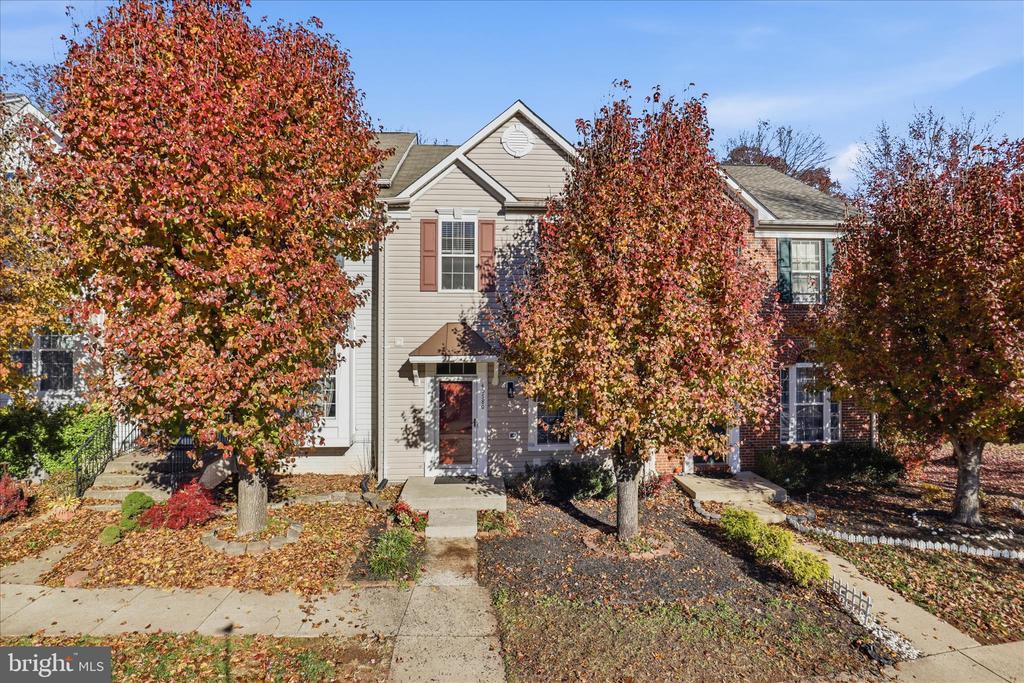 45580 GRAND CENTRAL SQUARE