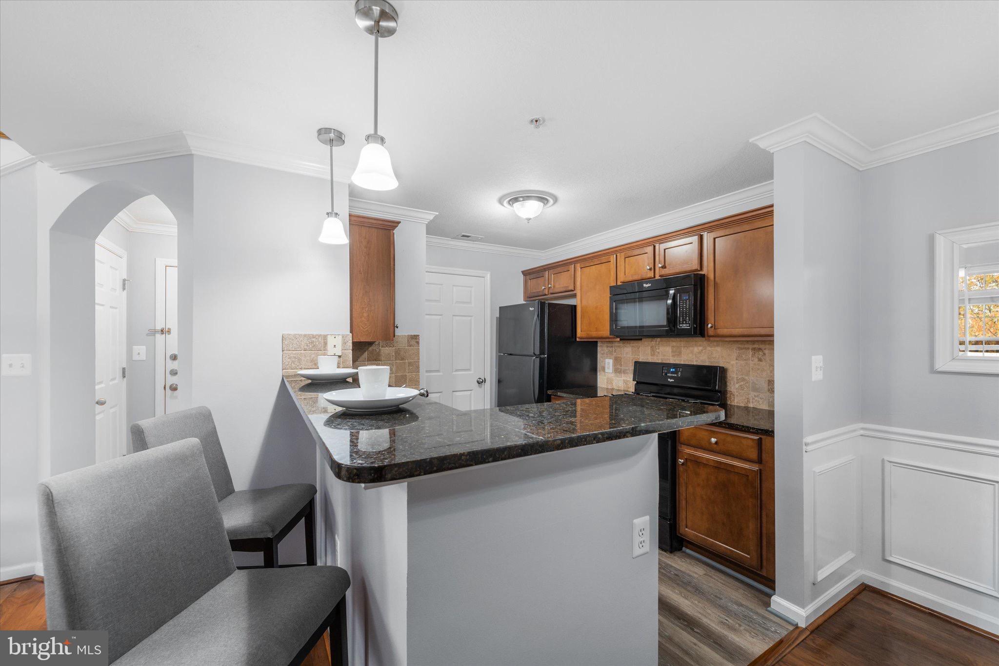 514 SUNSET VIEW TERRACE SE 402