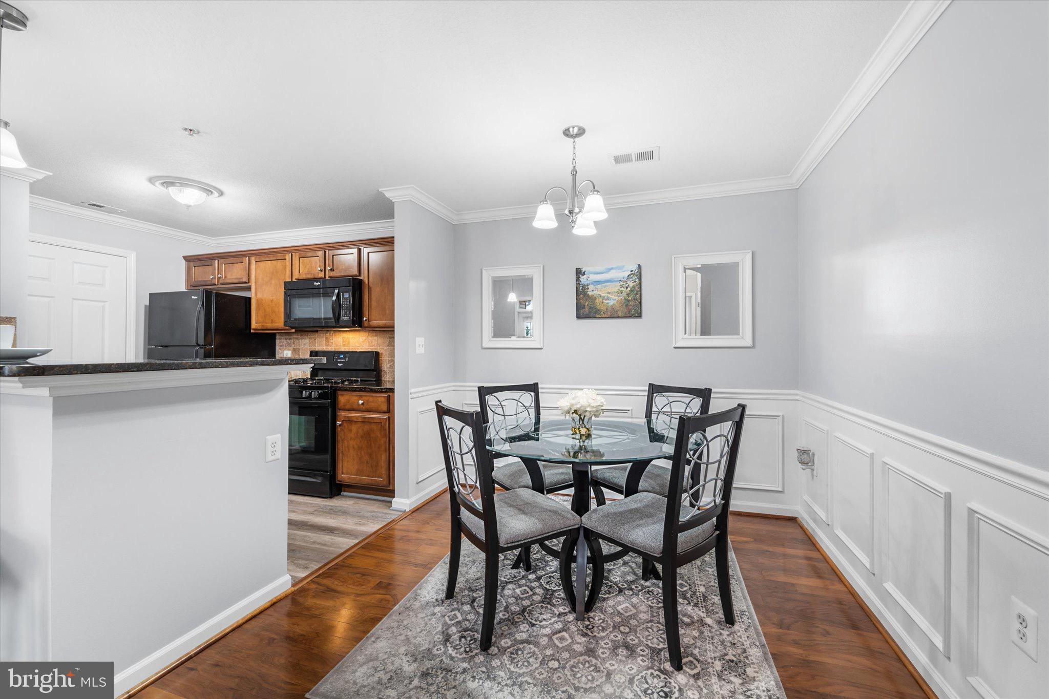 514 SUNSET VIEW TERRACE SE 402