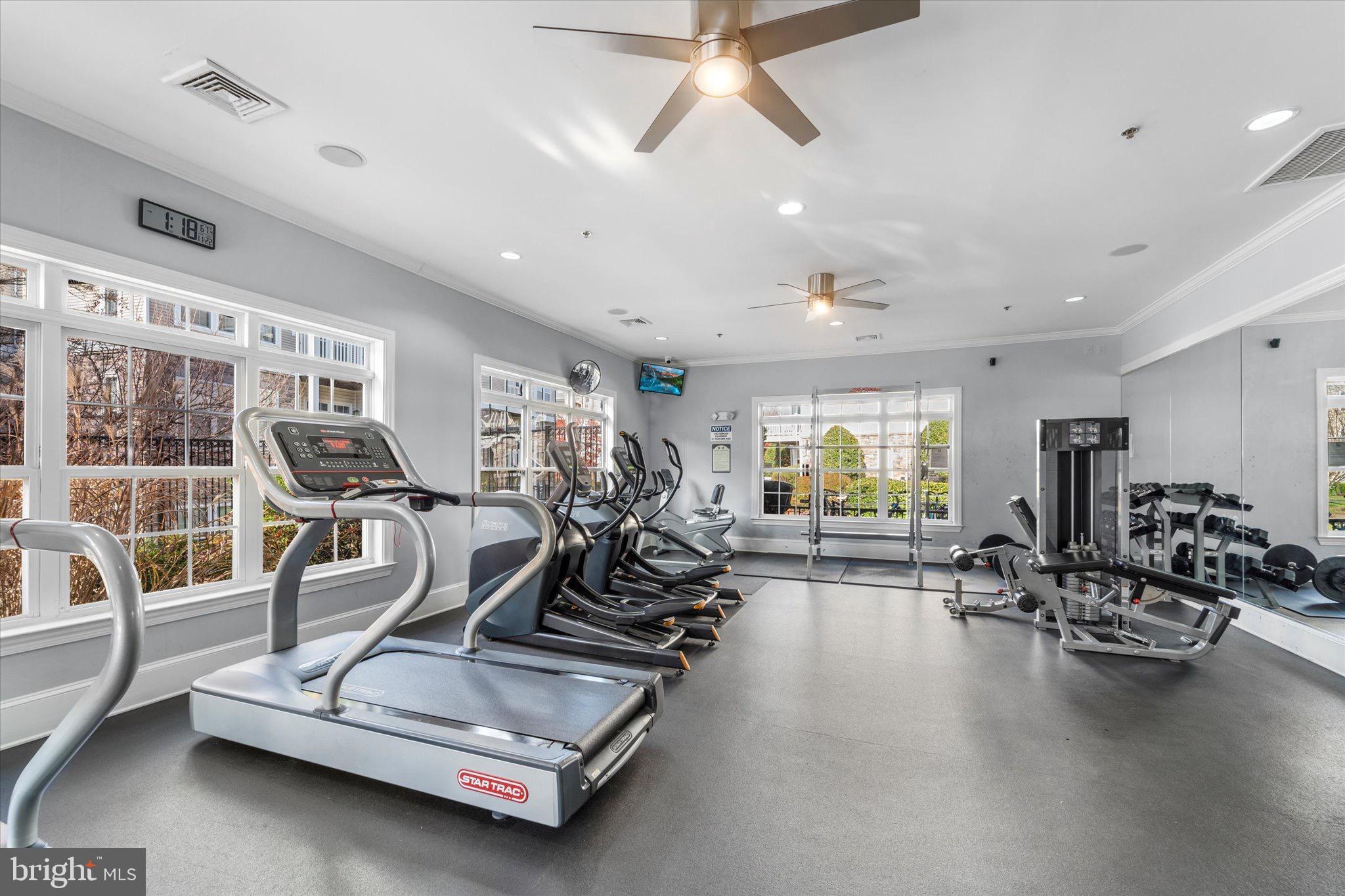 514 SUNSET VIEW TERRACE SE 402