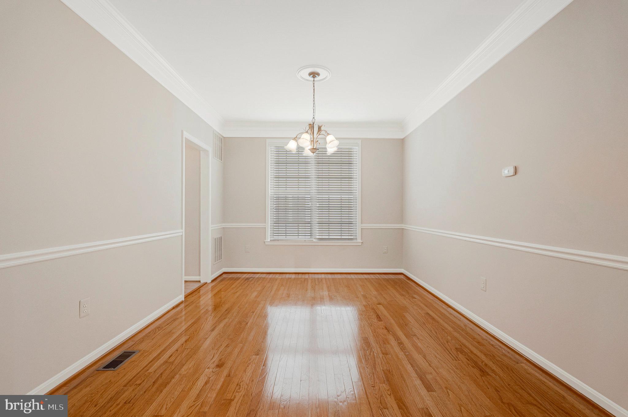 20319 BOWFONDS STREET